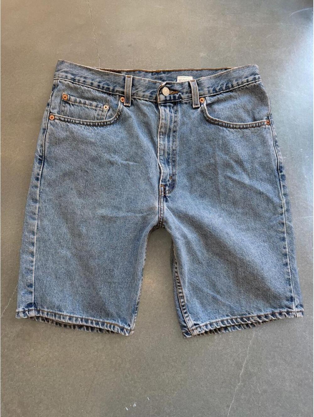 Vintage Levi’s 505 Denim Shorts W34 • Made in Mexico • Light Wash